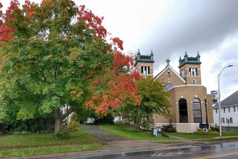 Clinton, Clinton County