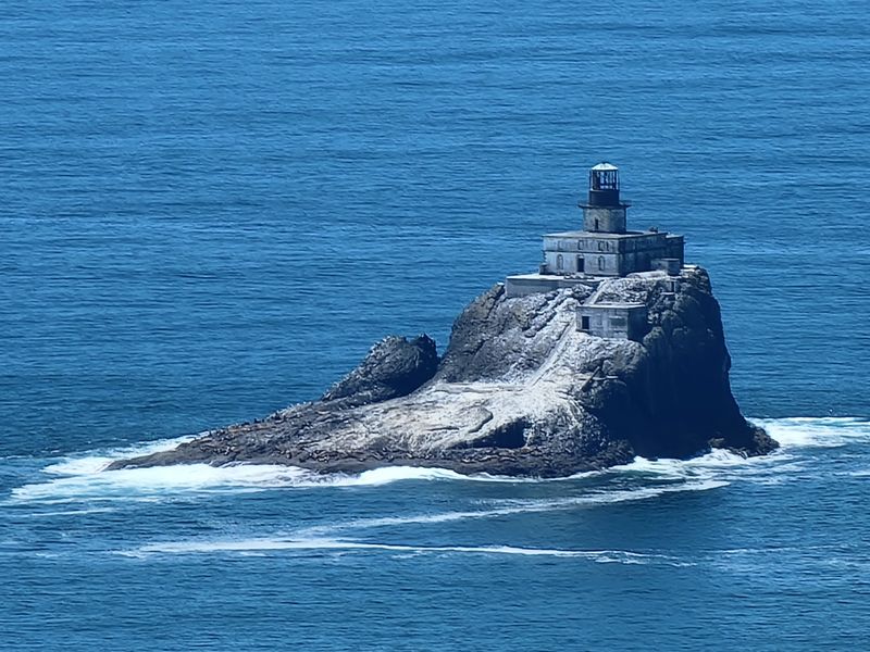 Tillamook Rock Lighthouse