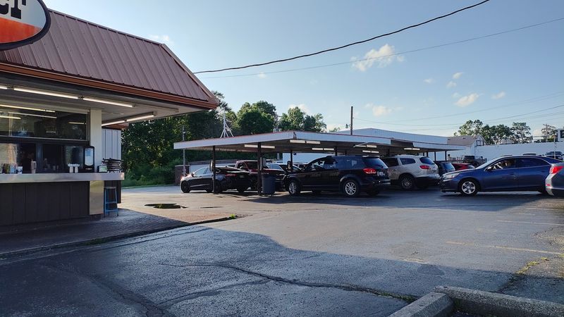 Canopy Parking With a Clearance Catch