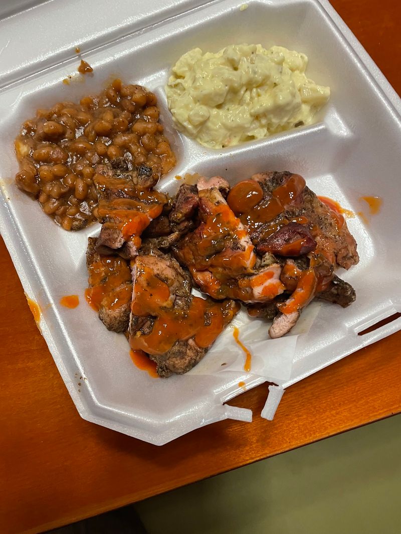 A Smokehouse Stop Along State Road 78