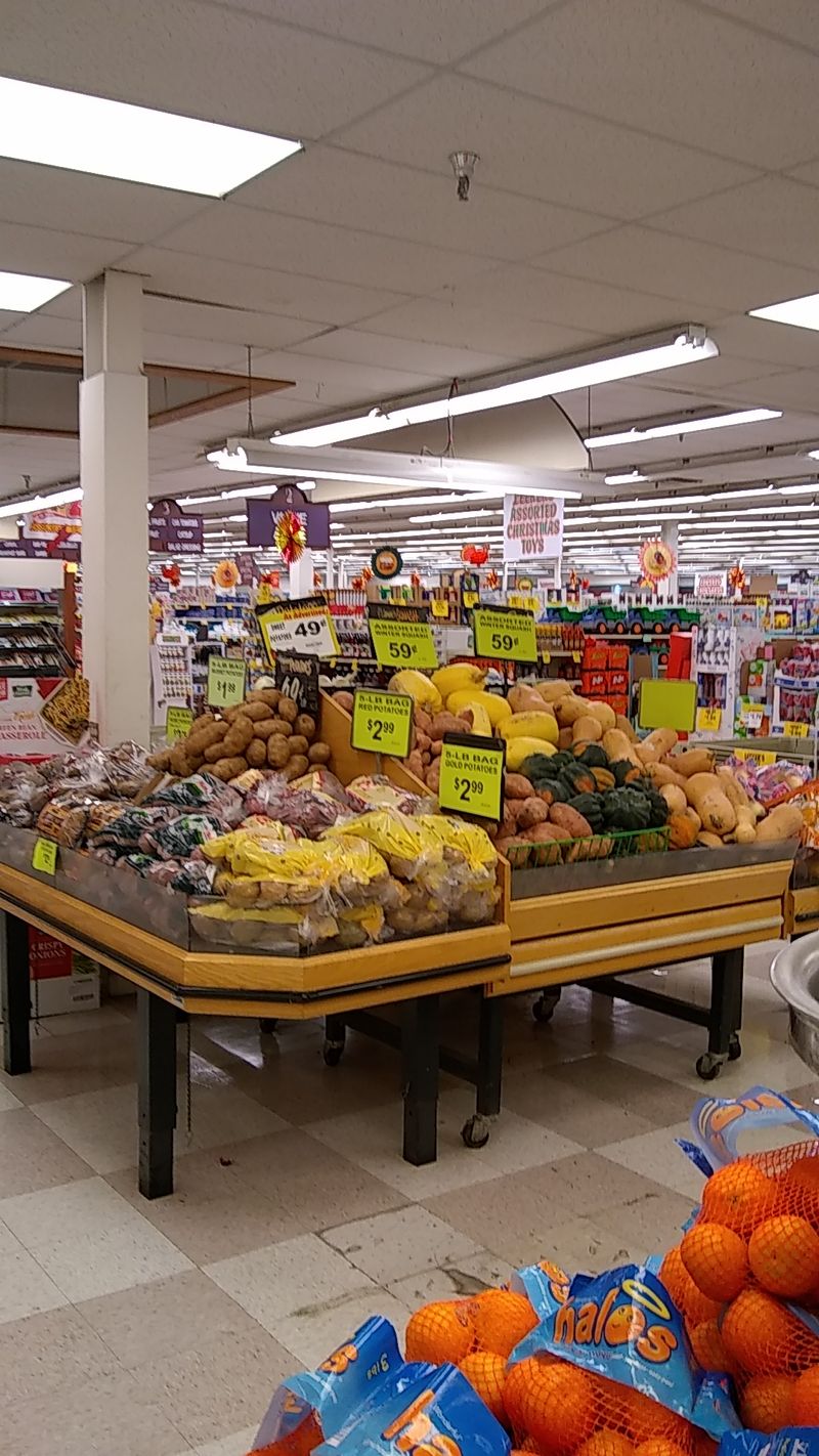 Leeker's Family Foods in Park City