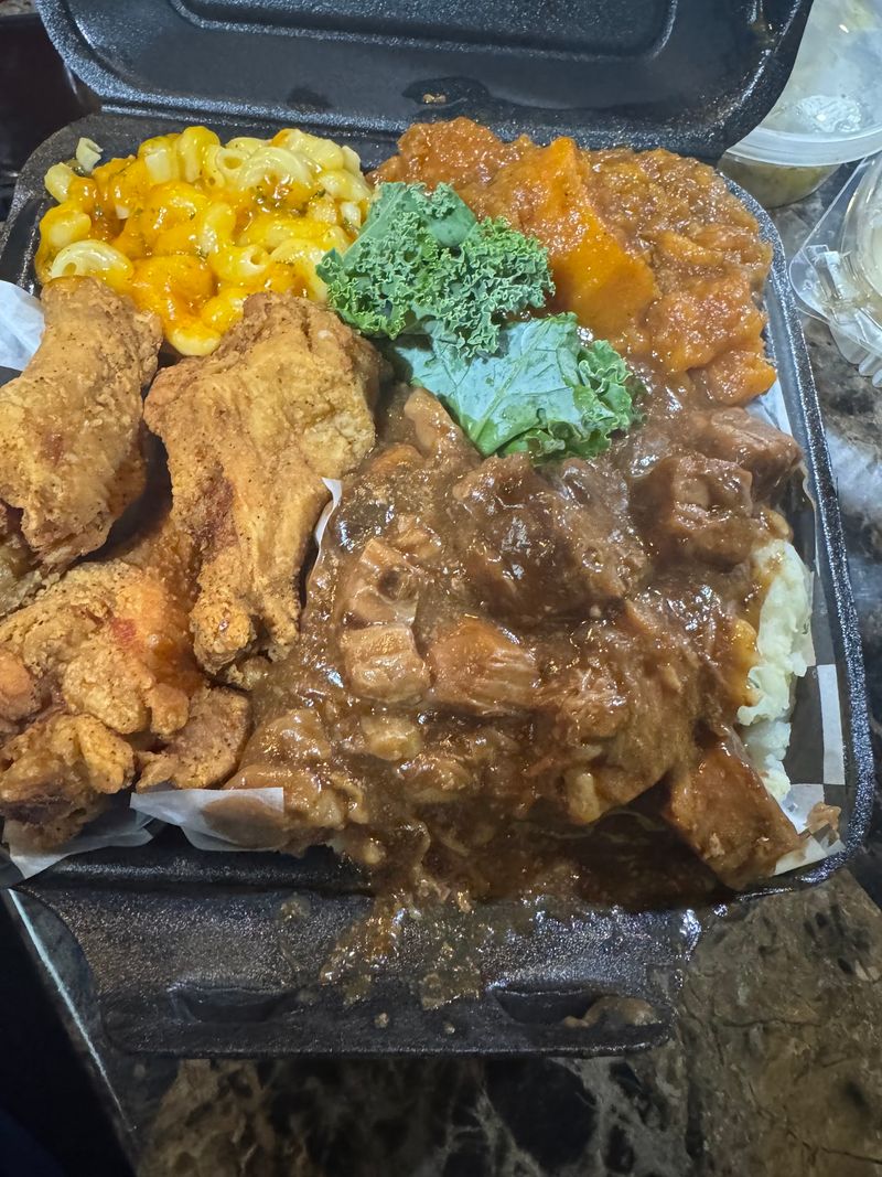 Ken Cooks (SoulFood Restaurant), Charlotte, NC