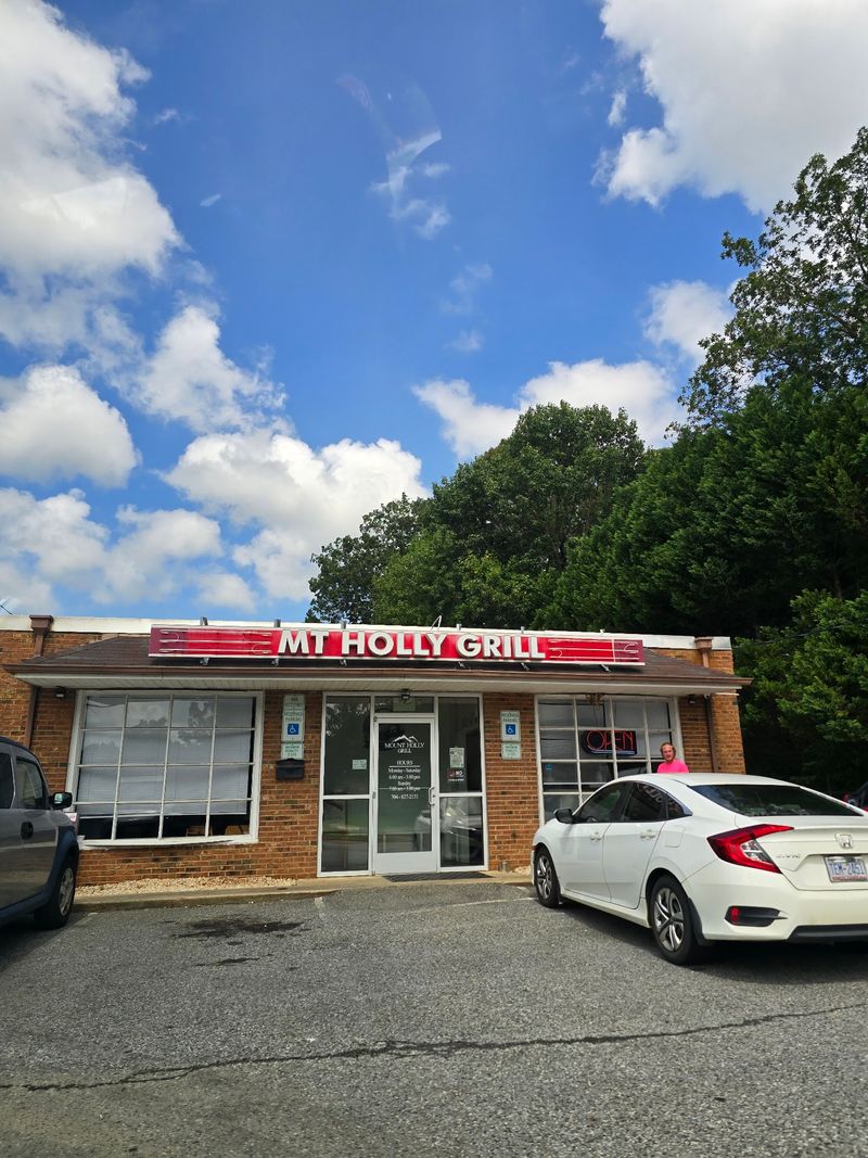 Mount Holly Grill