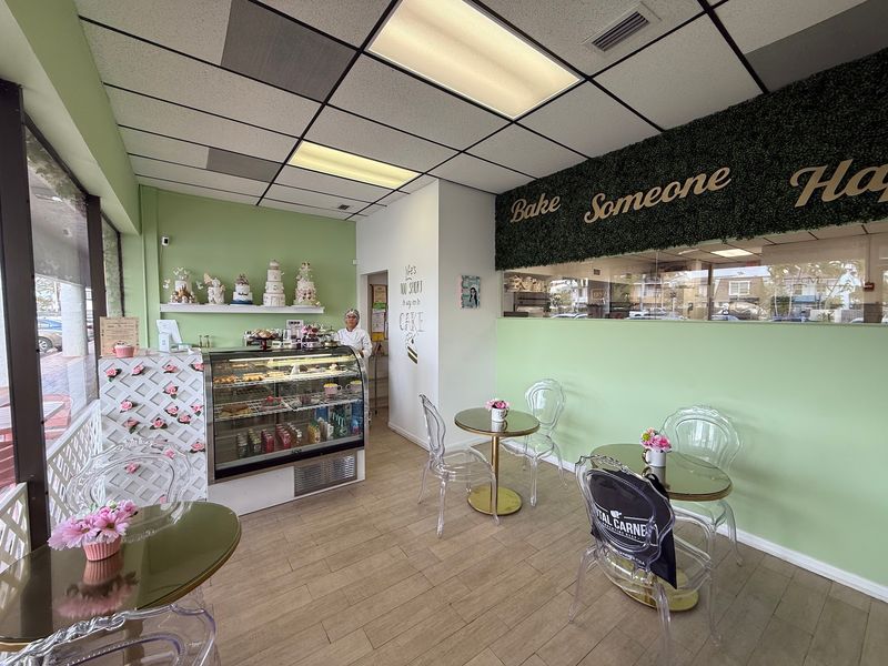 Cameo Cakes Sweet Shop: Tiny Treats With Big Boo Energy