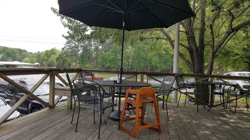 Steve’s Landing Waterfront Grill