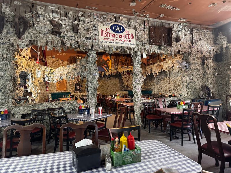 Oatman Hotel