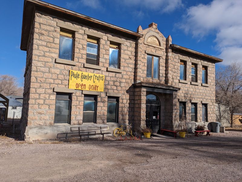 Piute Country Craft and Collectiables