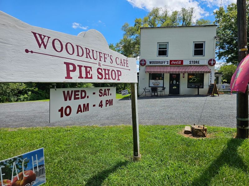 Woodruff's Cafe and Pie Shop