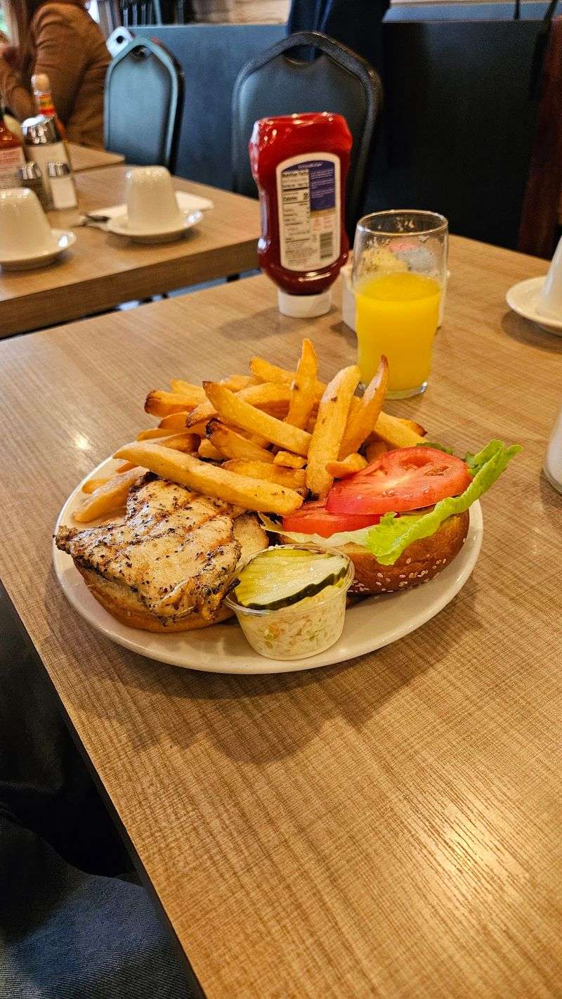 Lunch Brings Burgers Worth The Wait