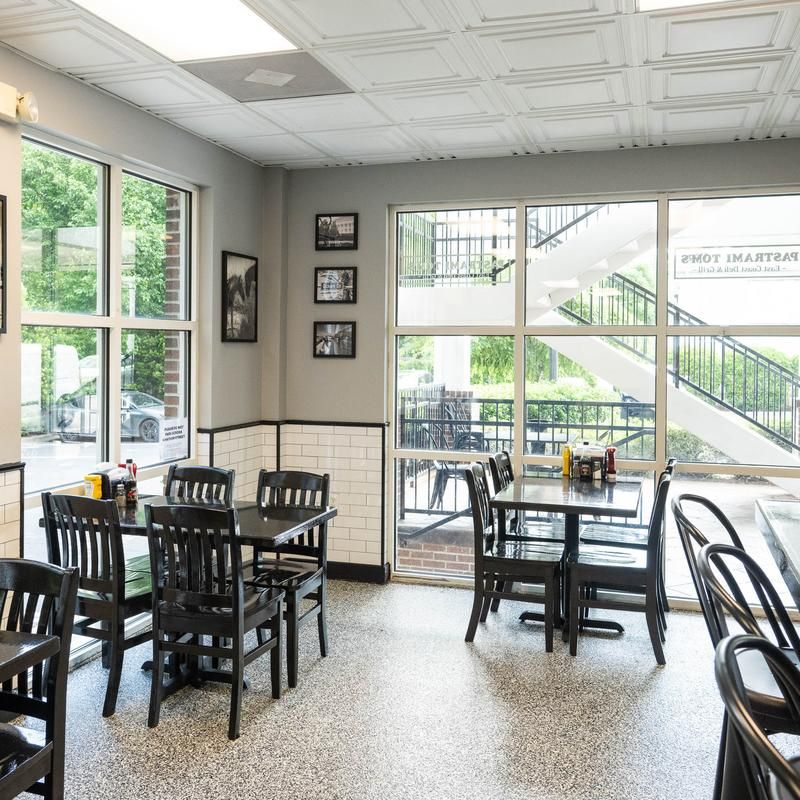 Planning A Party? Let The Deli Do The Heavy Lifting