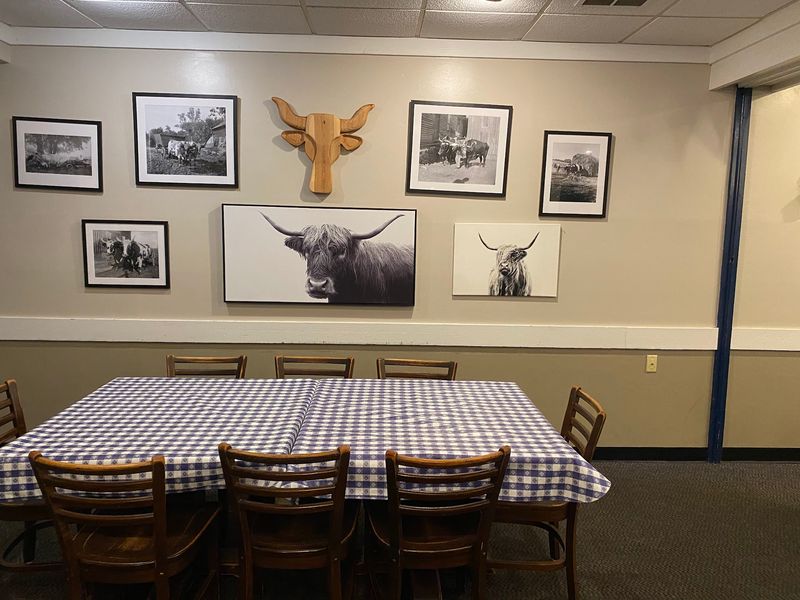 Ox Yoke Inn, Amana