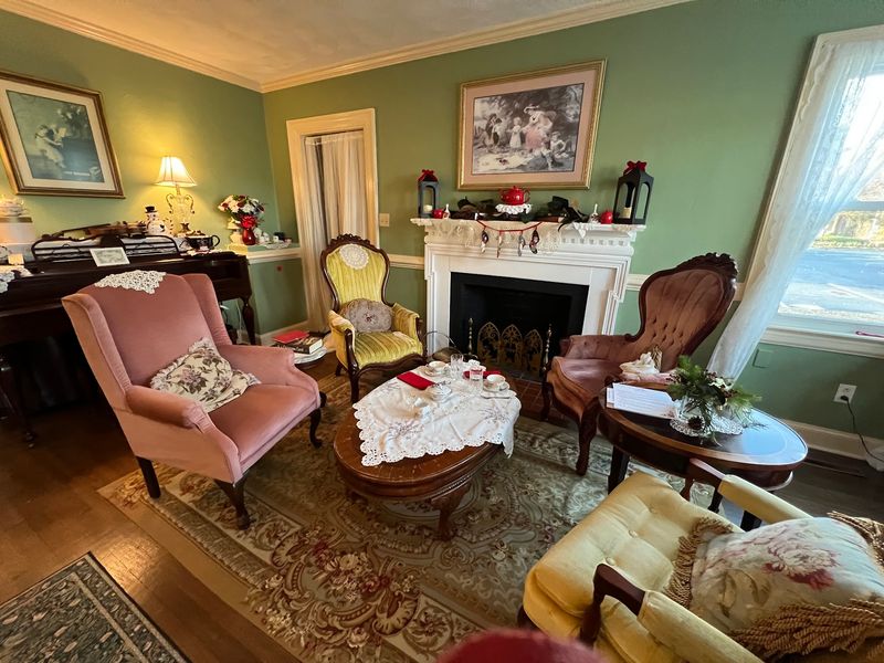 Stillwater Tea House At Rose Cottage