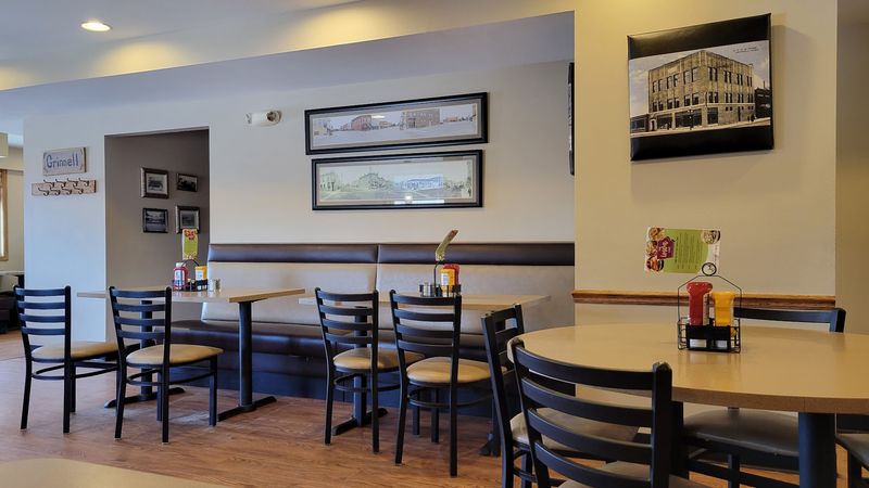 West Side Family Restaurant, Grinnell