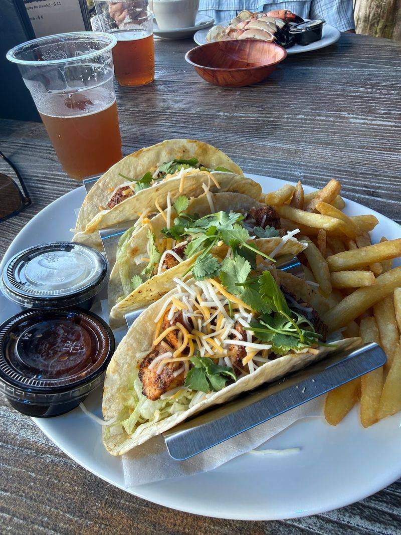 Tonio's Seafood Shack & Tiki Bar, Summerland Key, FL