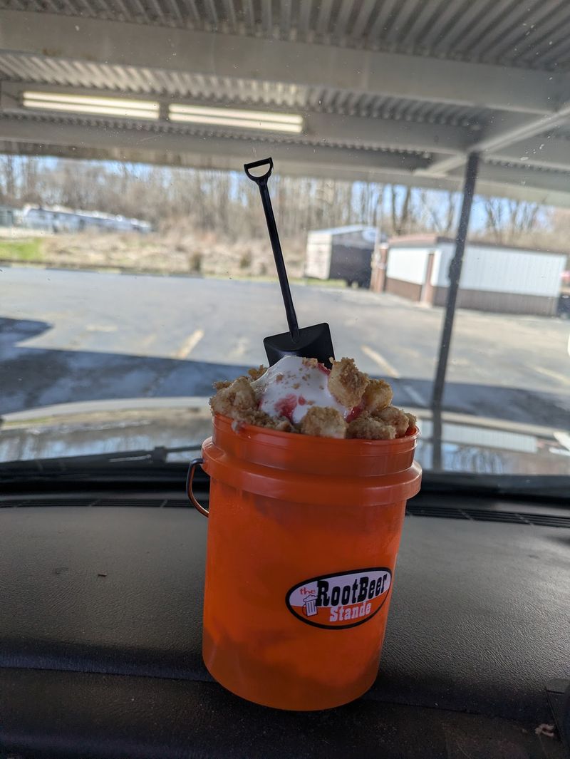 Sundaes Served in Adorable Little Buckets