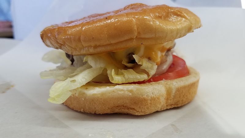 The Handmade Cheeseburger