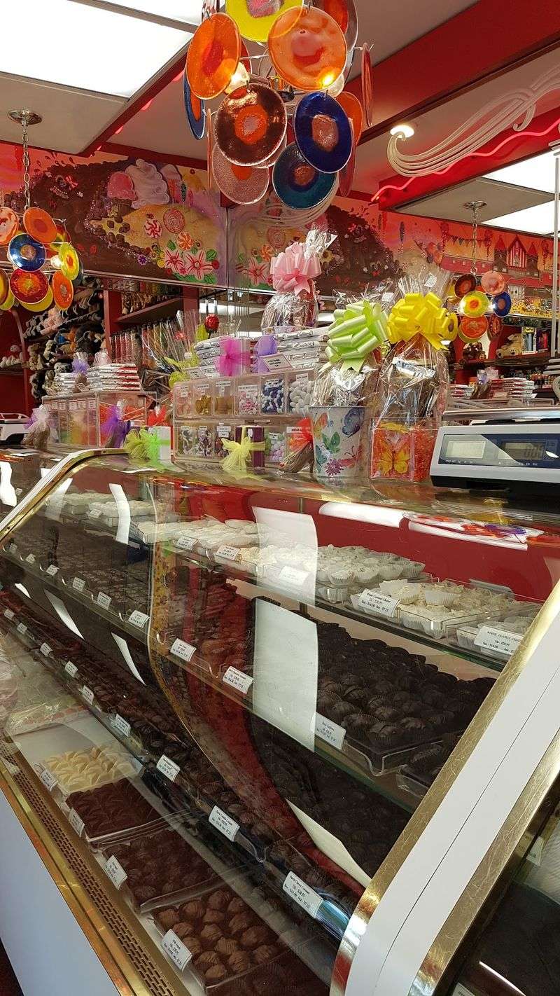 Glass Cases Brimming With Hand-Dipped Classics