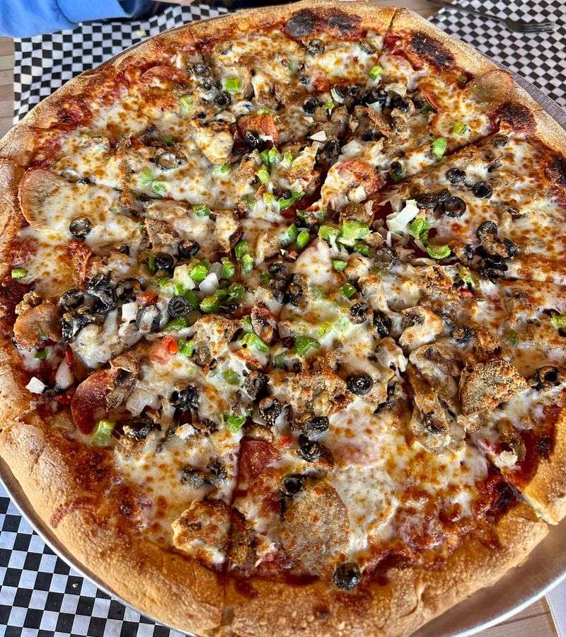 Jalapeno Popper Pizza Brings The Heat