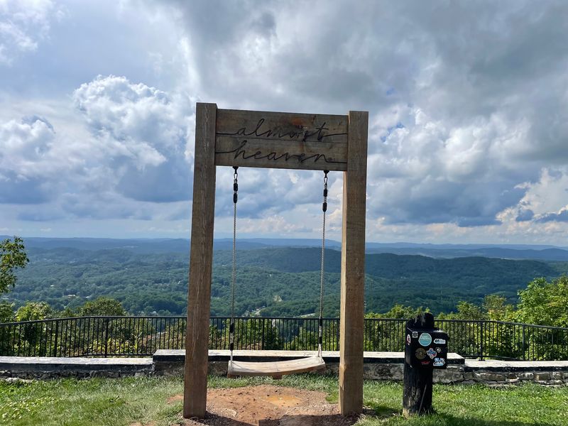 East River Mountain Scenic Overlook