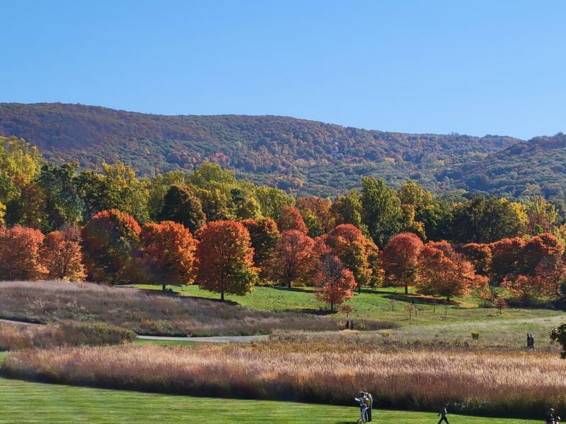 Autumn Paints The Hudson Valley In Fiery Shades