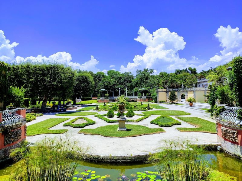 Ten Acres Of Gardens Will Test Your Camera Storage
