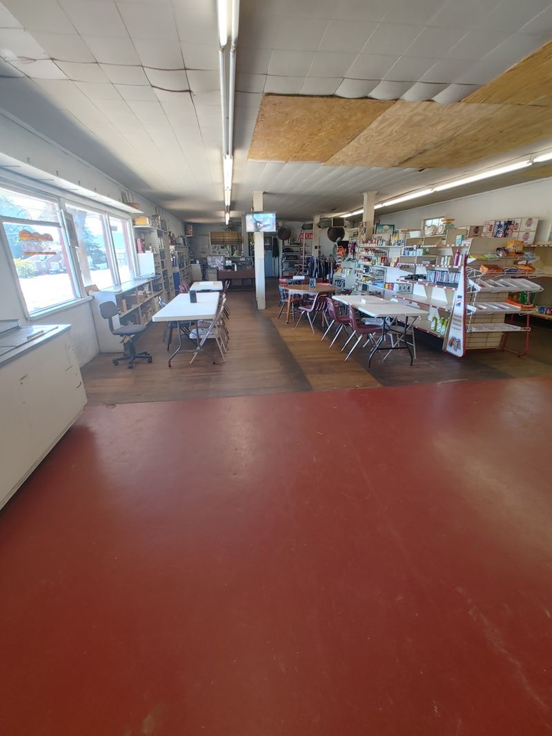 Where Locals Linger and Strangers Become Regulars