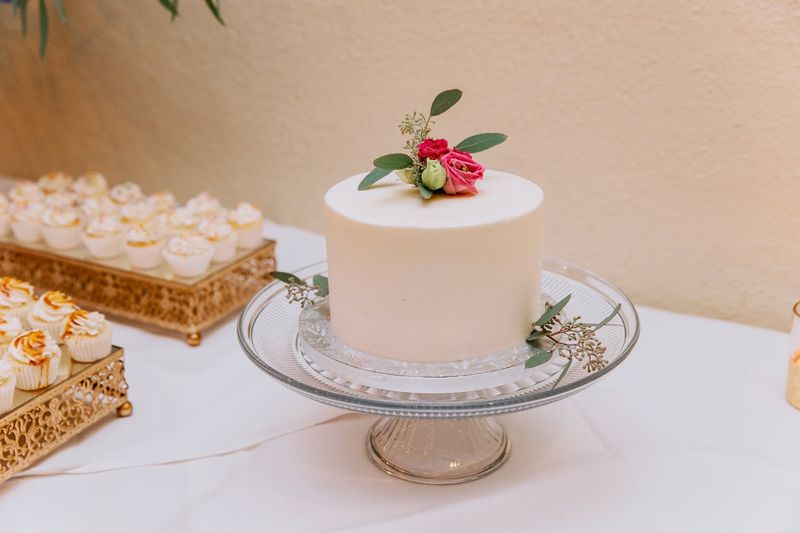 Wedding Cakes and Fondant Rocket Ships