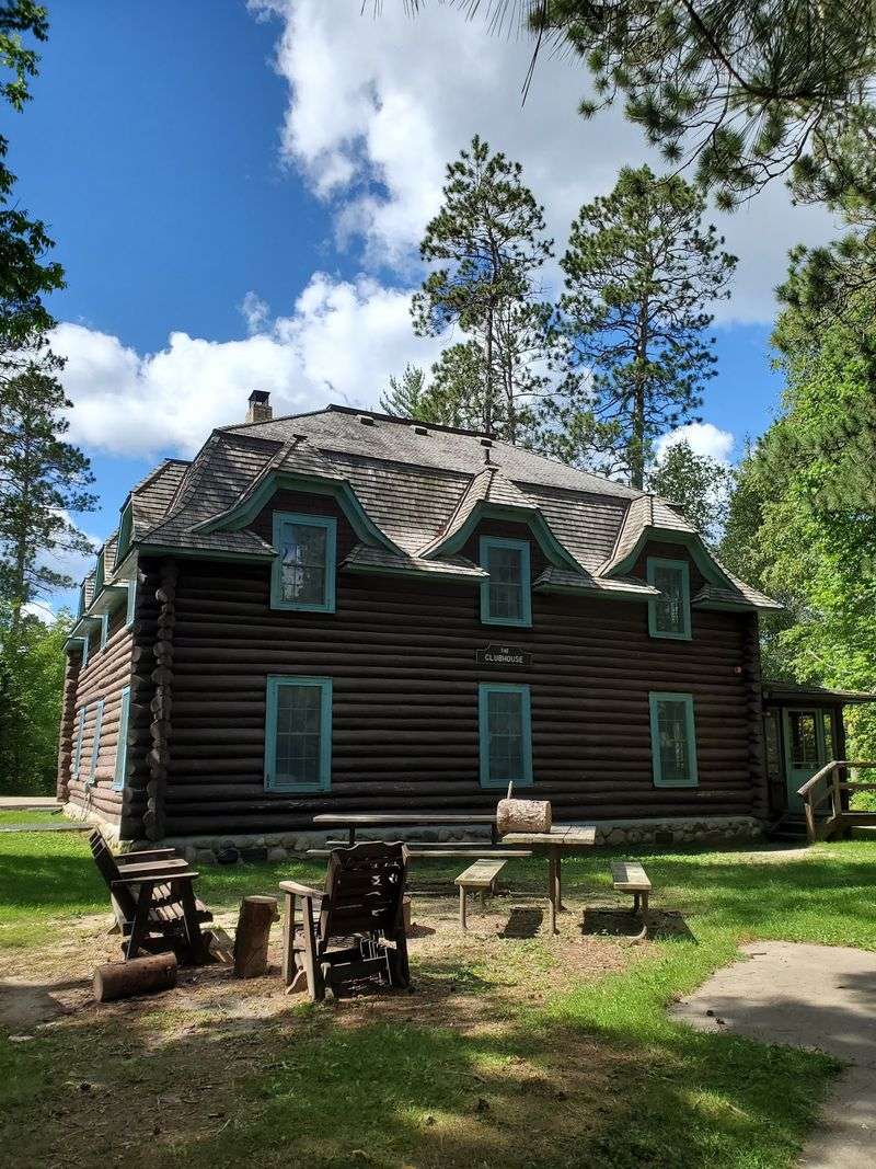 Sleep Where Visitors Have Bunked Since 1905
