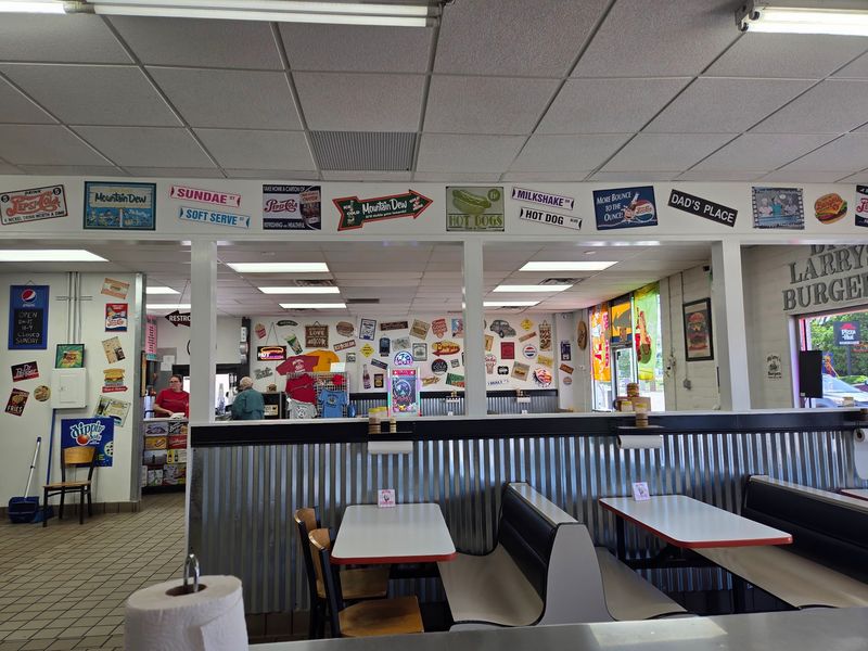 Big Larry's Burgers: Valley Center's Giant Appetite Challenge