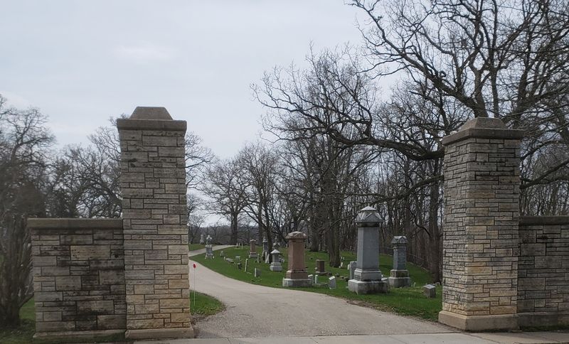 Marion Spooktacular: Haunted History at Oak Shade Cemetery, Marion