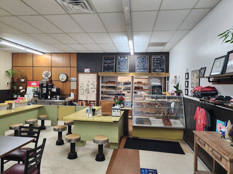 Mr D's Donut Shop In Shawnee