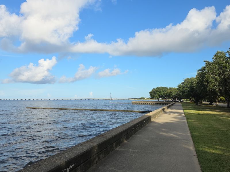 Mandeville: Make Time For The Lakefront