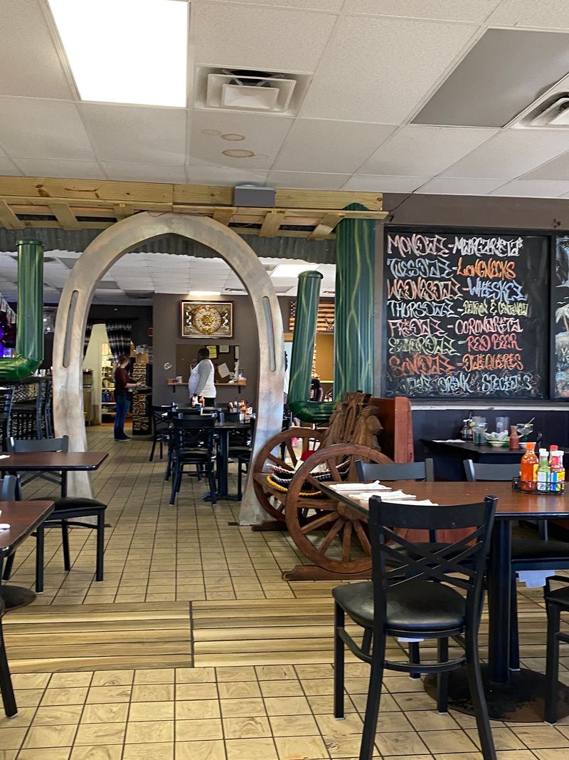 El Corral Mexican Restaurant: Sizzling Plates in Limestone Country