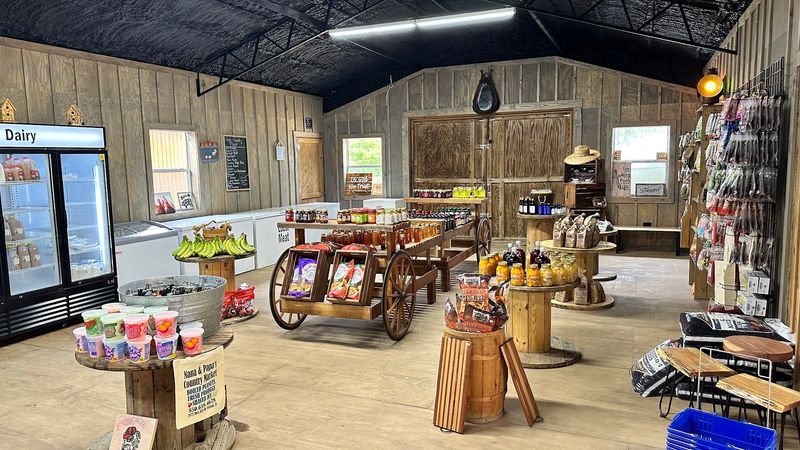 Nana & Papa's Country Market, Vernon, FL