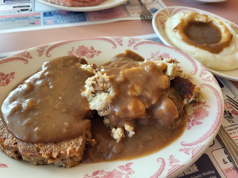 Why the Roast Beef Earns a Special Trip