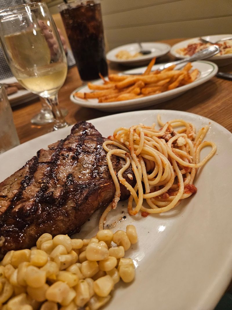 Worth the Detour, Hungry Travelers