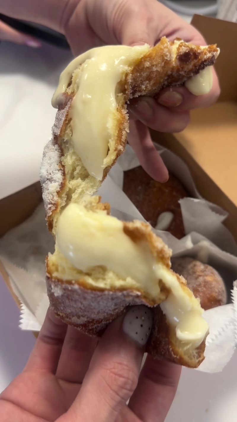 Why Leonard's Bakery Fries Its Famous Malasadas Fresh Throughout The Day