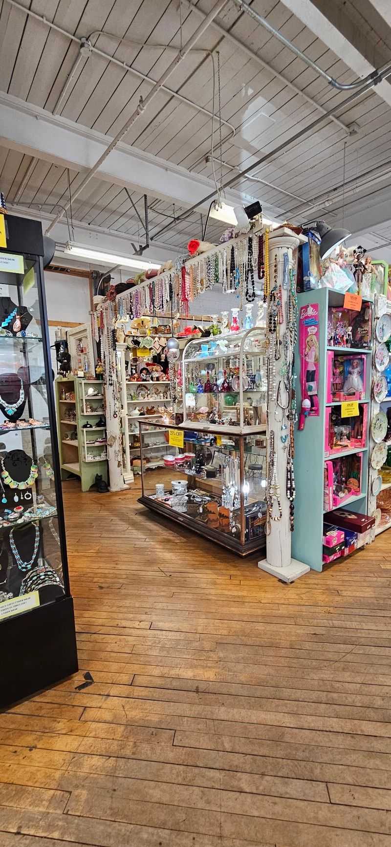Bondie's Old Town Antique Mall