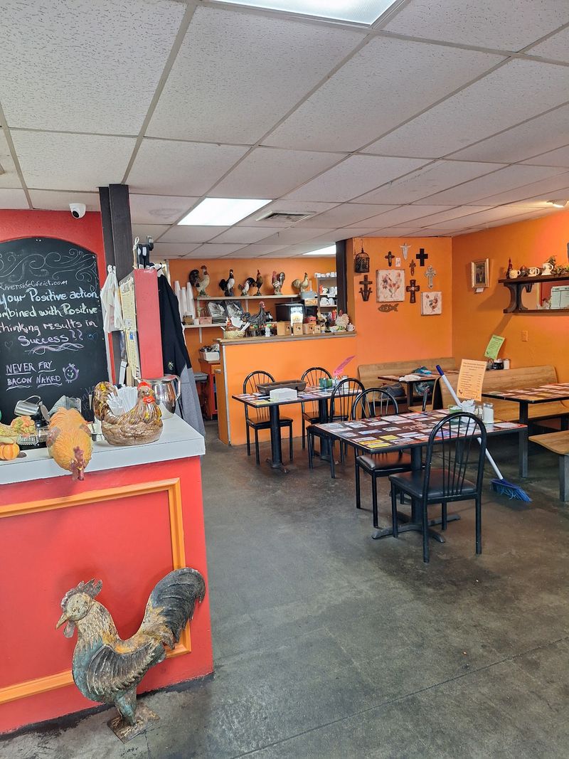 Riverside Cafe, West Wichita