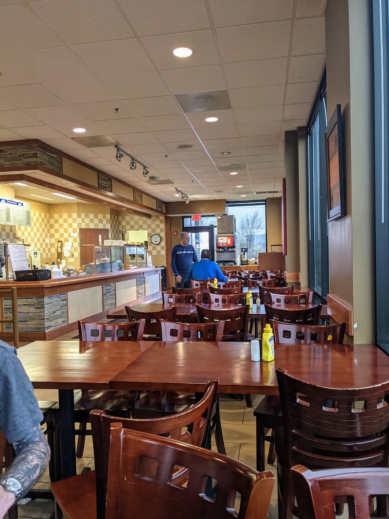 Adrian's Cafe
