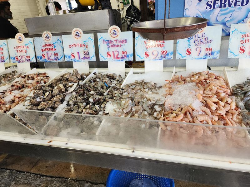 Plaza Seafood Market, Miami, FL