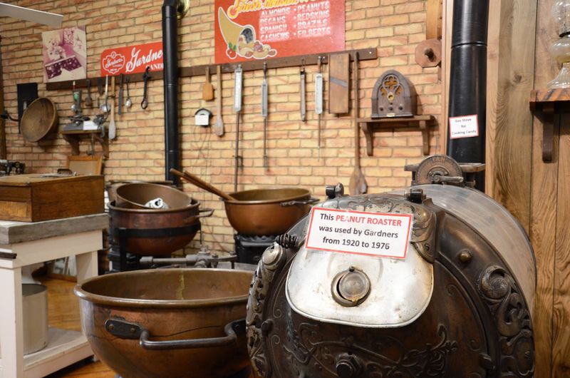 Antique Molds and Old Machines Fill a Free Candy Museum