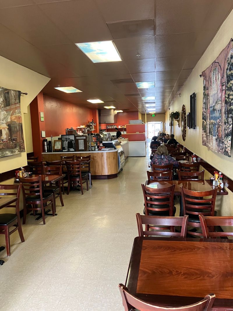 A Cheery Cafe on Monterey Road