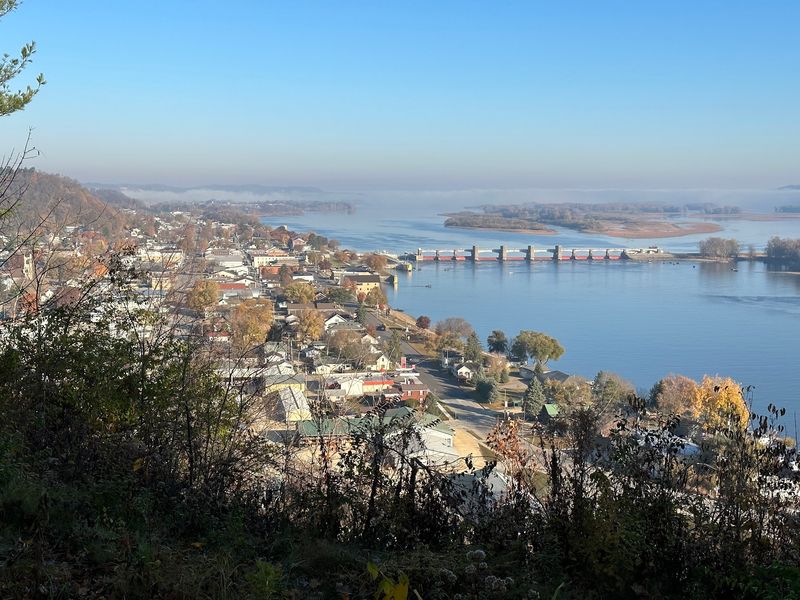 Grant Wood Scenic Byway, Stone City