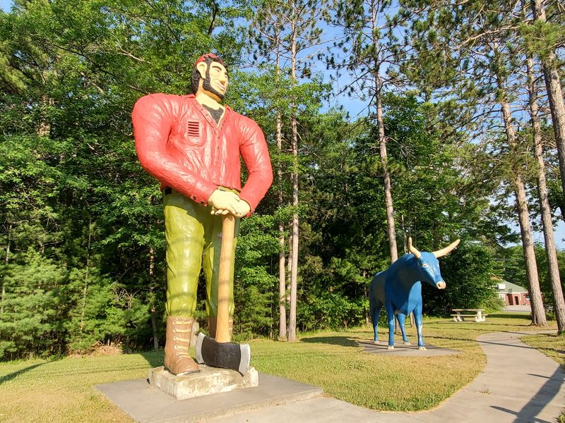 Paul Stands Eighteen Feet Tall