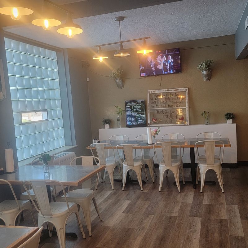 Flores Cafe