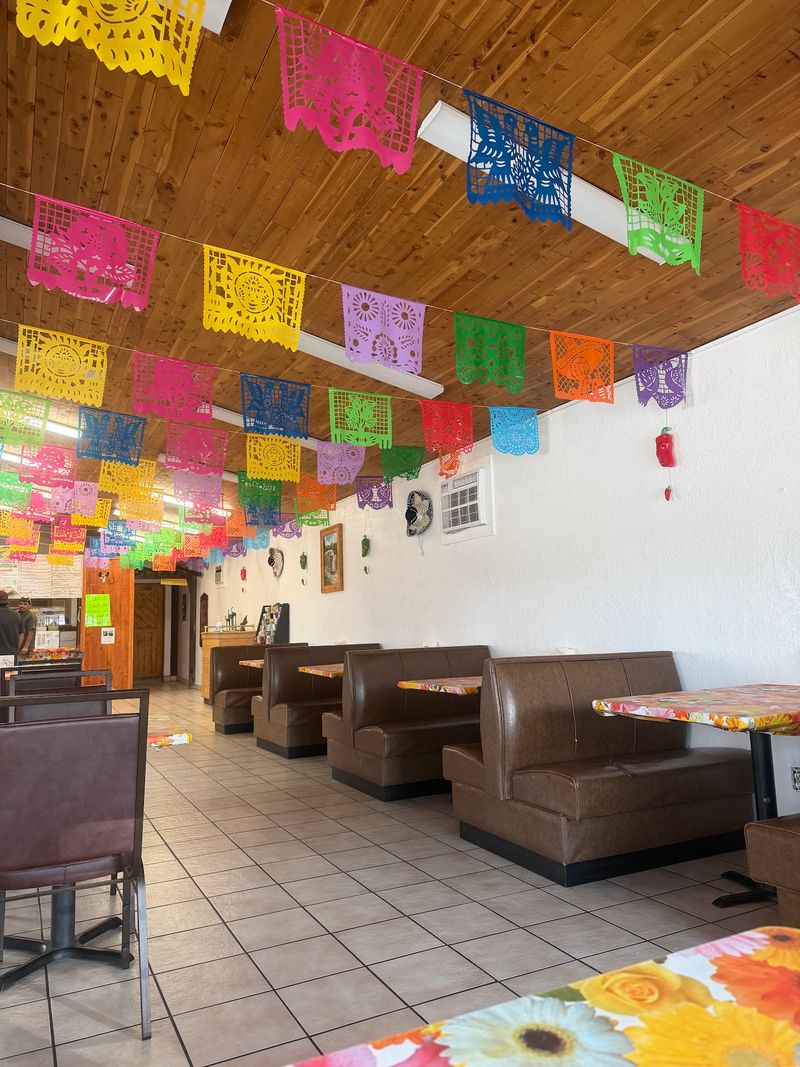Leonel's Restaurant
