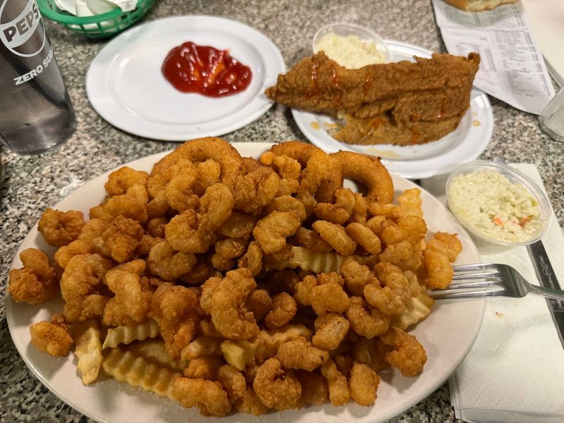 Mayflower XVI Seafood Restaurant, Durham, NC