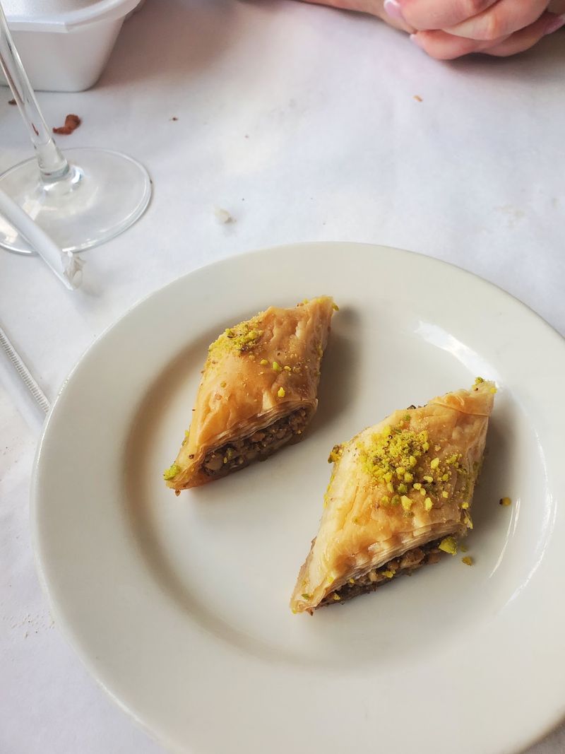 Knefeh, the Sweet Lebanese Finale