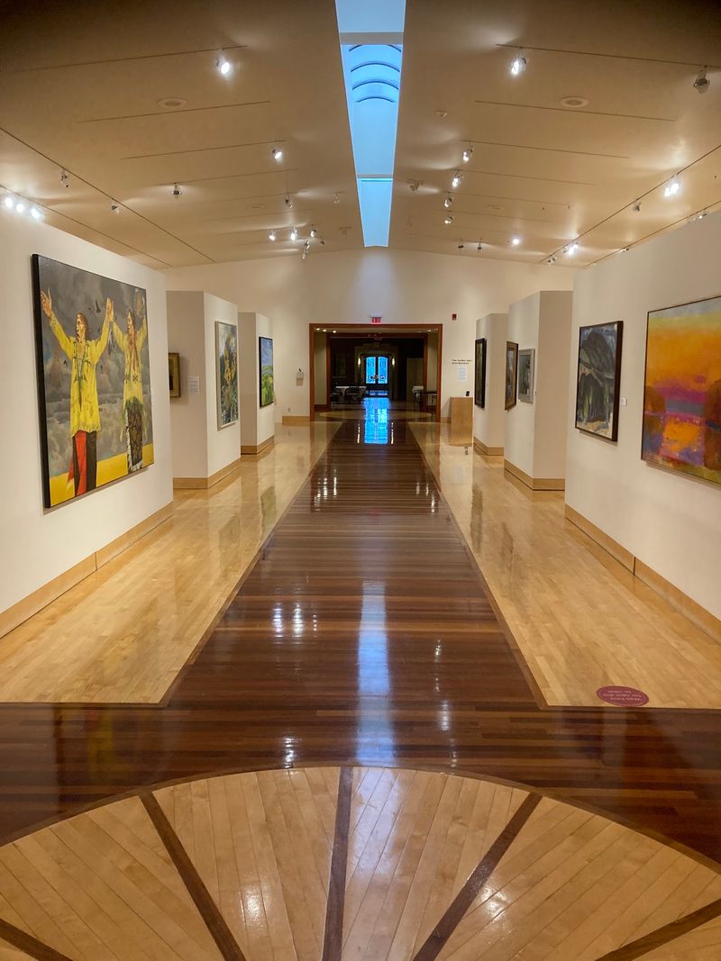 Albrecht-Kemper Museum of Art